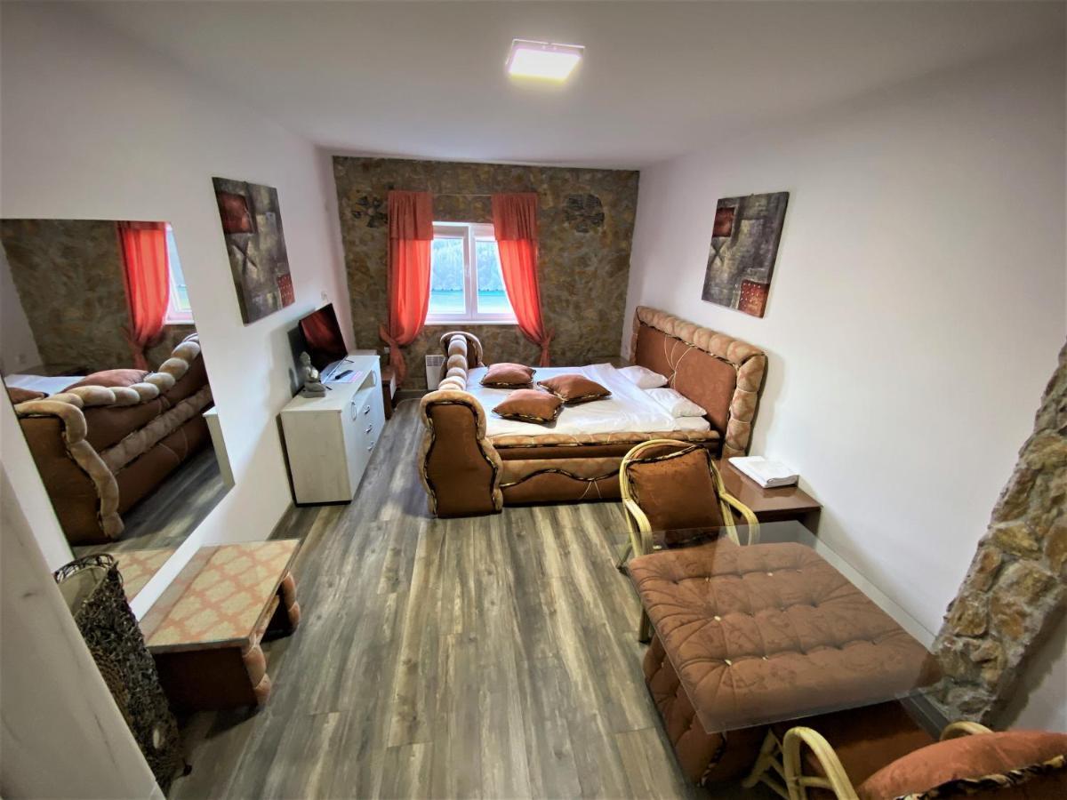 Hotel Bali Mountain resort Montenegro Bijelo Polje Buitenkant foto