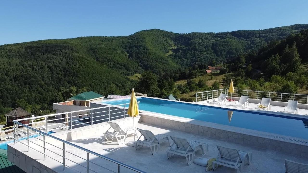Hotel Bali Mountain resort Montenegro Bijelo Polje Buitenkant foto