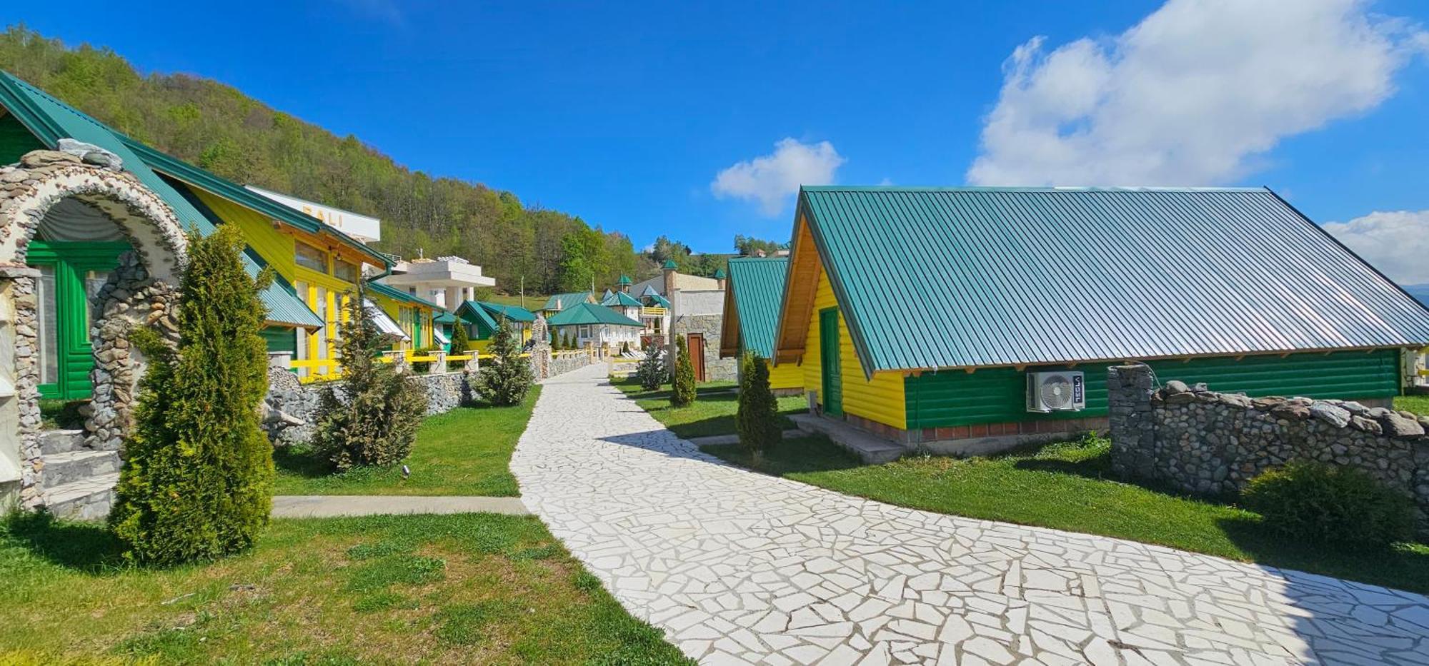 Hotel Bali Mountain resort Montenegro Bijelo Polje Buitenkant foto