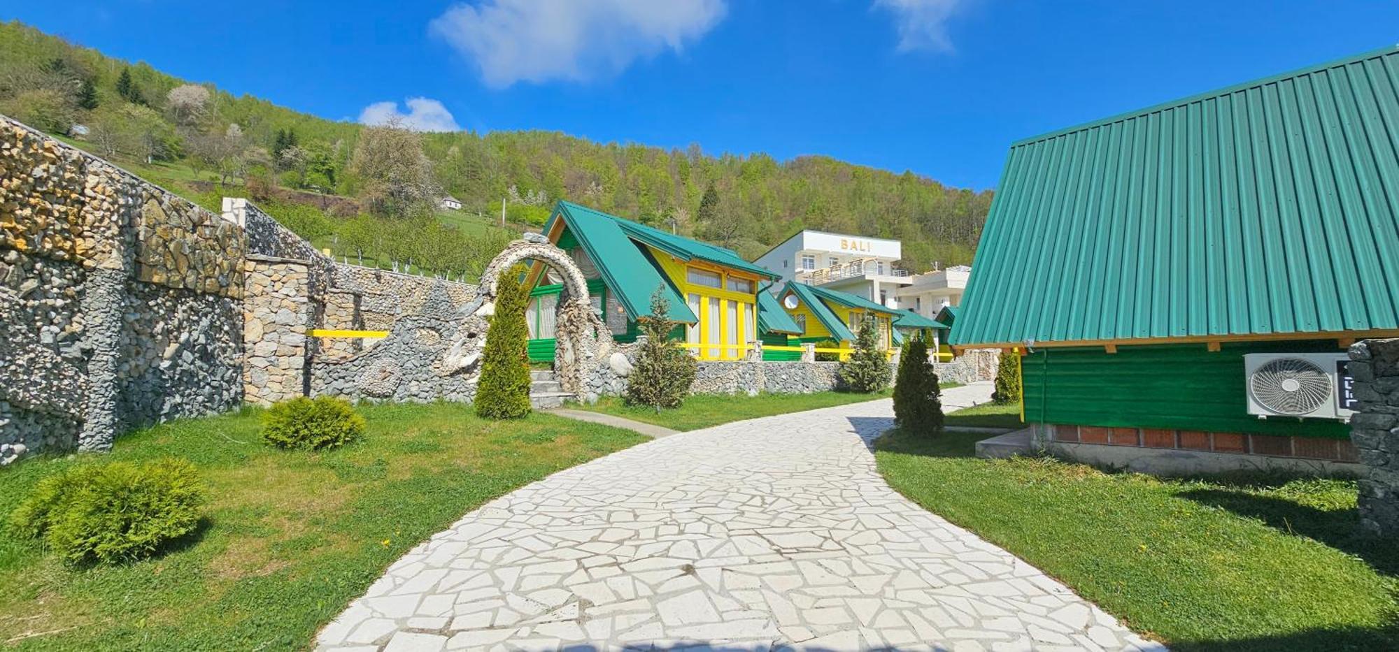 Hotel Bali Mountain resort Montenegro Bijelo Polje Buitenkant foto