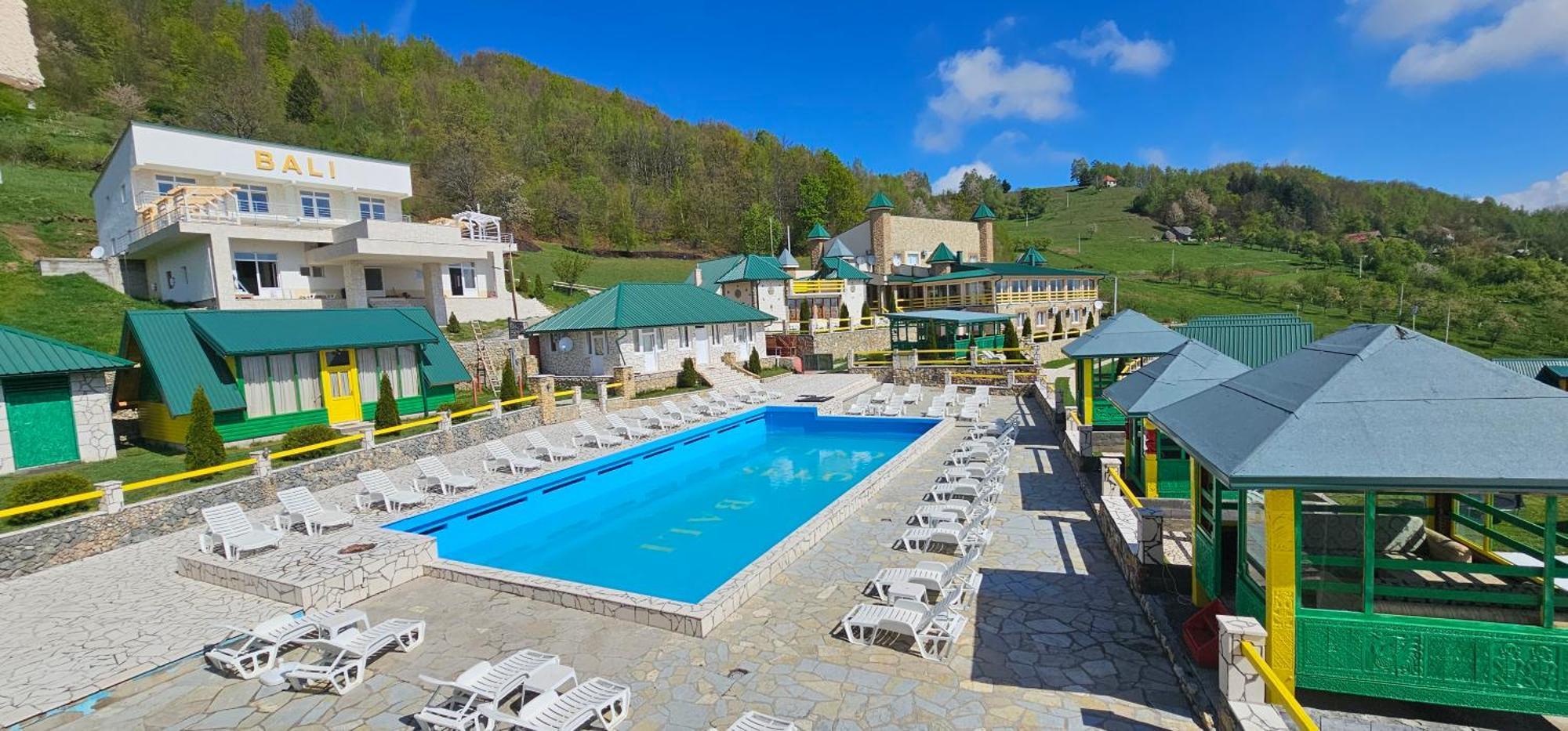 Hotel Bali Mountain resort Montenegro Bijelo Polje Buitenkant foto