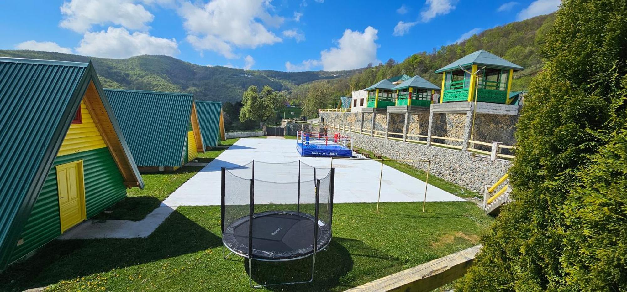 Hotel Bali Mountain resort Montenegro Bijelo Polje Buitenkant foto