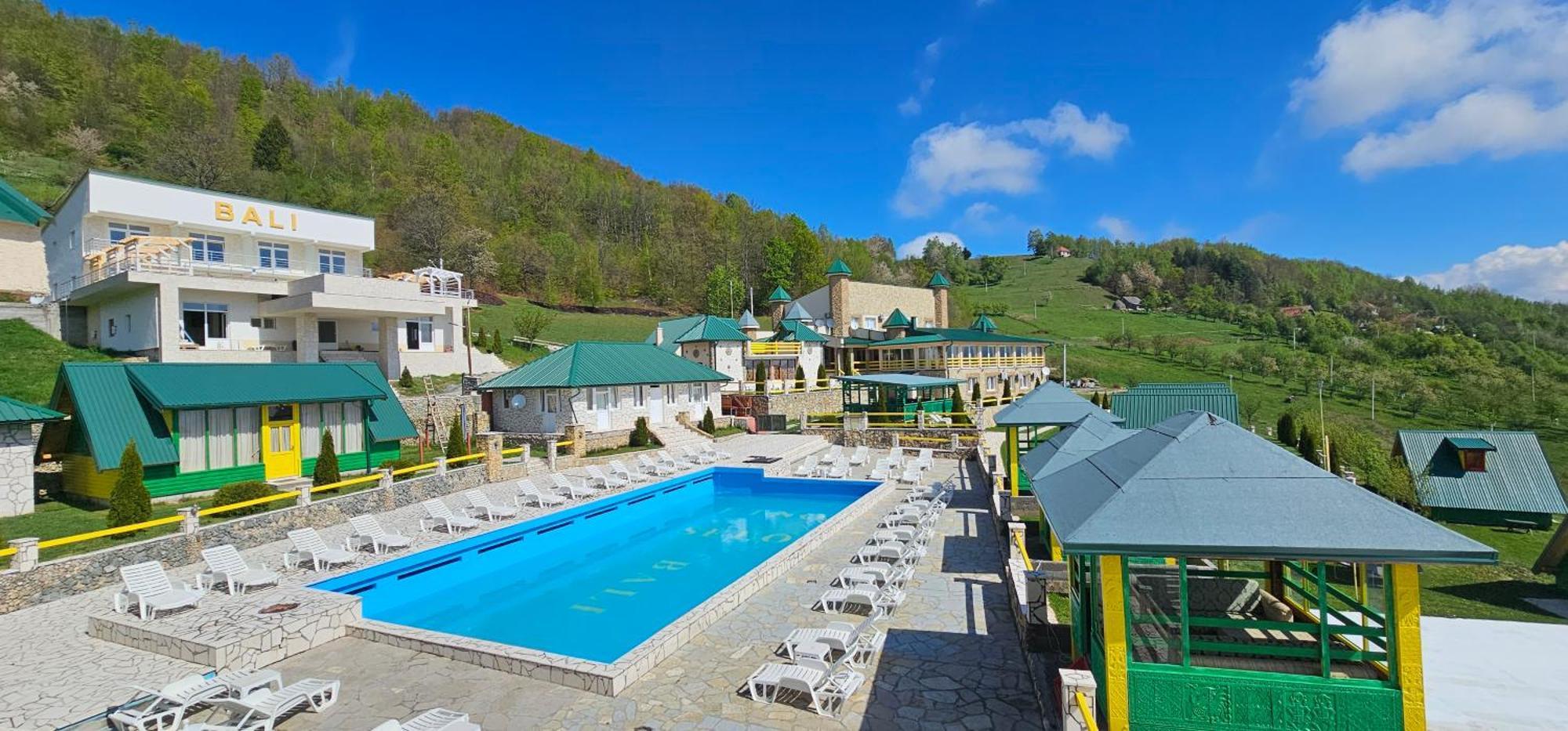 Hotel Bali Mountain resort Montenegro Bijelo Polje Buitenkant foto