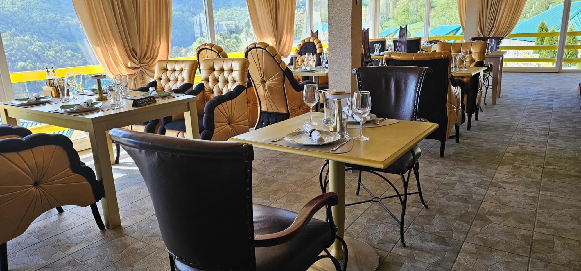 Hotel Bali Mountain resort Montenegro Bijelo Polje Buitenkant foto