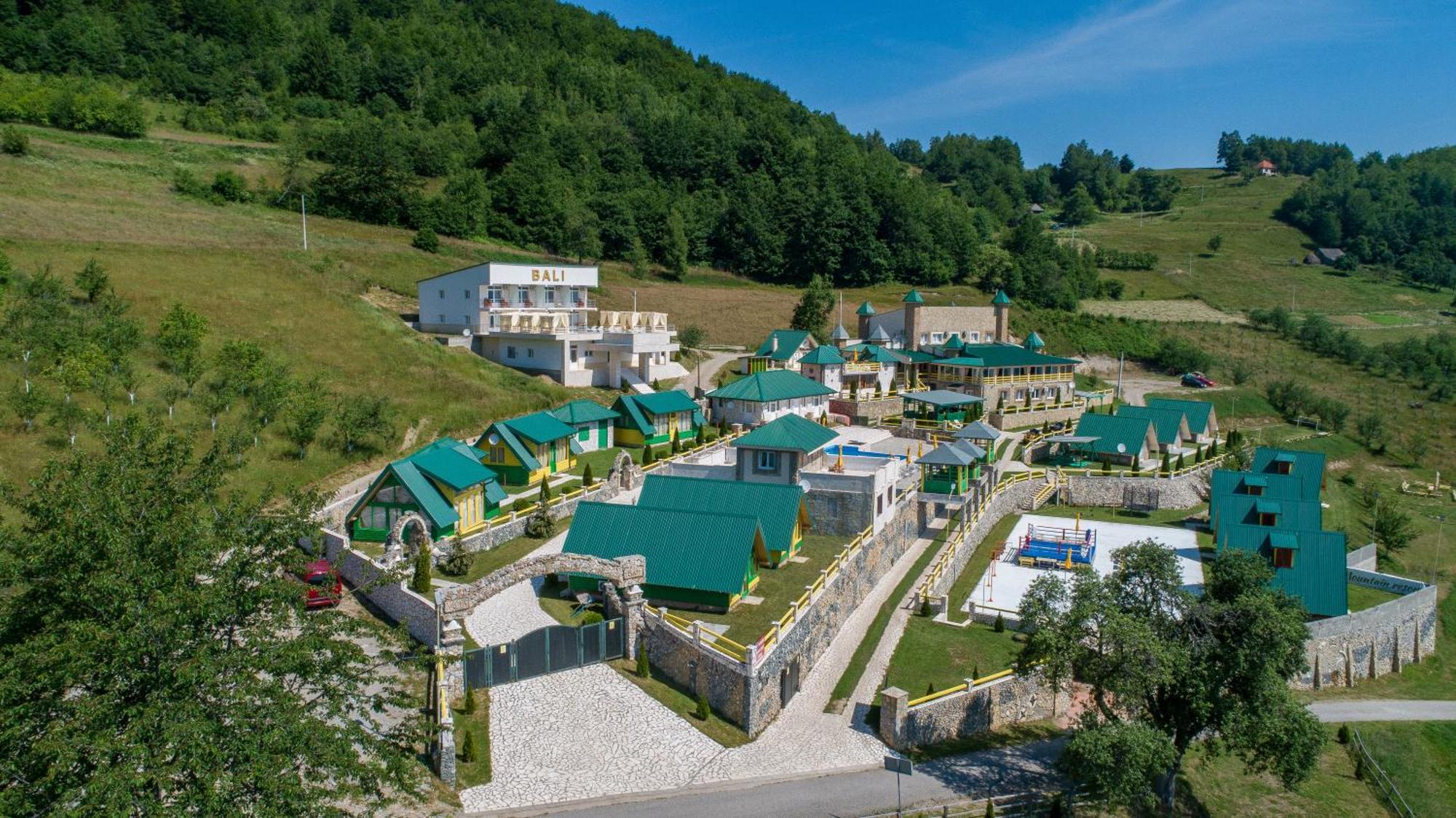 Hotel Bali Mountain resort Montenegro Bijelo Polje Buitenkant foto