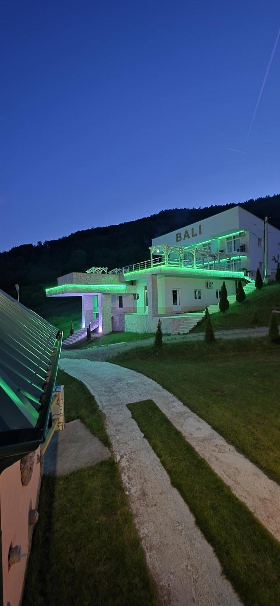 Hotel Bali Mountain resort Montenegro Bijelo Polje Buitenkant foto